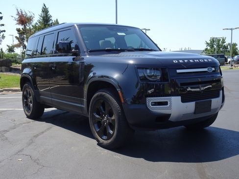 Certified 2023 Land Rover Defender 110 S AWD/4WD image 11