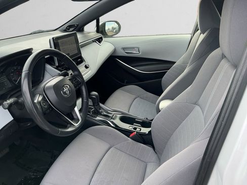 Used 2023 Toyota Corolla SE image 9