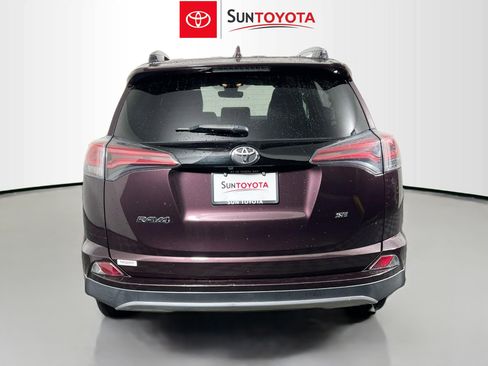 Used 2018 Toyota RAV4 SE w/ Power Extra Value Package image 5