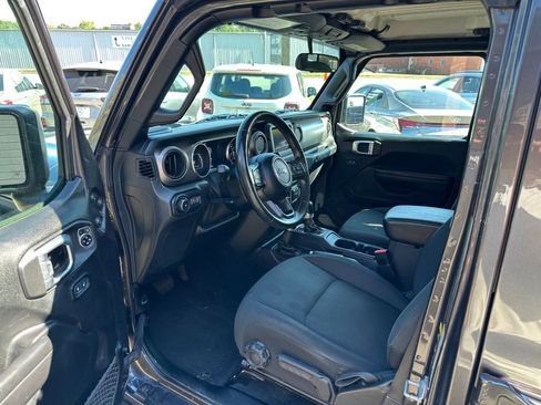 Used 2020 Jeep Wrangler Unlimited Sport S image 10