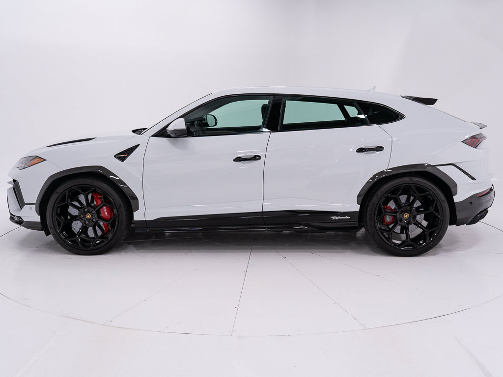 Used 2024 Lamborghini Urus Performante AWD/4WD image 2
