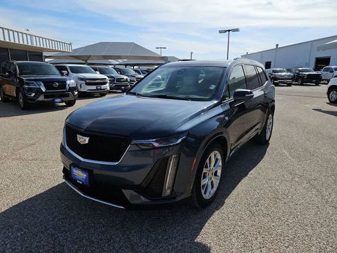 Used 2020 Cadillac XT6 Sport AWD/4WD image 4
