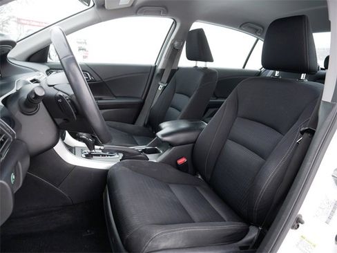 Used 2015 Honda Accord Sport image 15