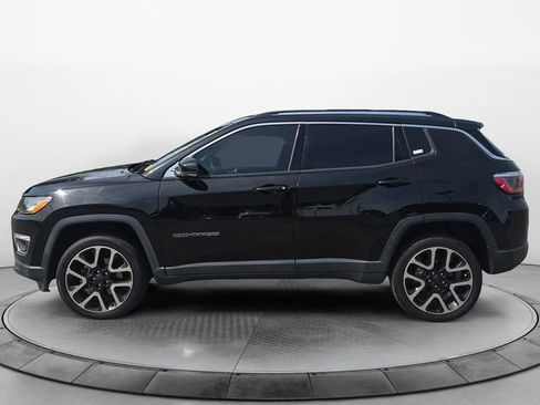 Used 2017 Jeep Compass Limited w/ Navigation Group AWD/4WD image 2