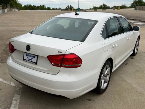 Used 2015 Volkswagen Passat 1.8T Limited Edition FWD image 6