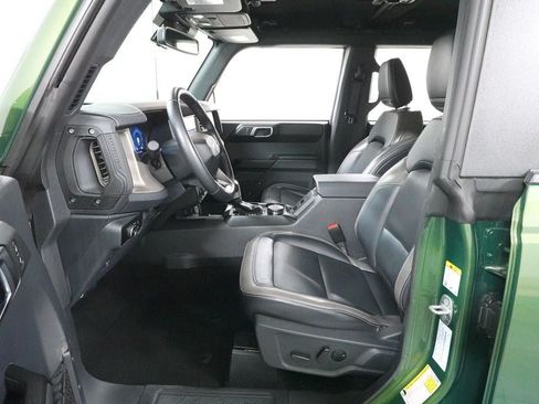 Certified 2025 Ford Bronco Outer Banks AWD/4WD image 24