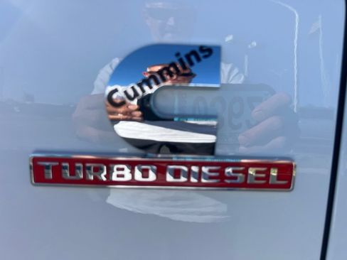 Used 2024 RAM 2500 Laramie w/ Safety Group AWD/4WD image 26