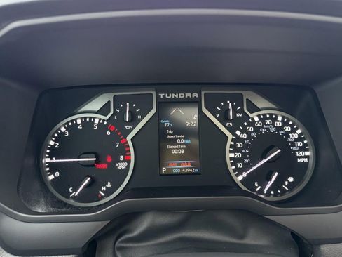 Used 2023 Toyota Tundra Limited w/ Power Package RWD image 19