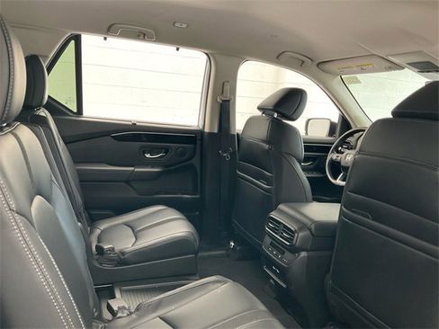 Certified 2023 Honda Pilot EX-L image 25