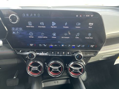 Used 2025 Chevrolet Blazer EV RS image 24