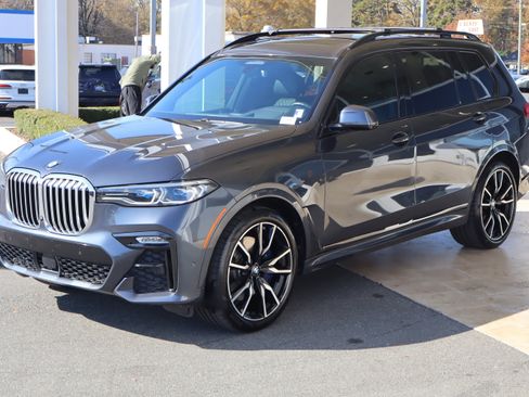 Used 2019 BMW X7 xDrive50i w/ Dynamic Handling Package image 5