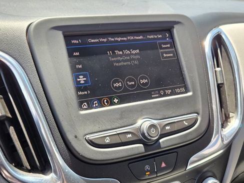 Used 2022 Chevrolet Equinox LS w/ LS Convenience Package FWD image 20