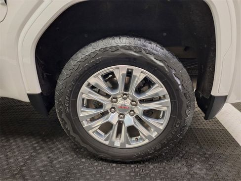 Used 2022 GMC Sierra 1500 Denali w/ Technology Package image 26