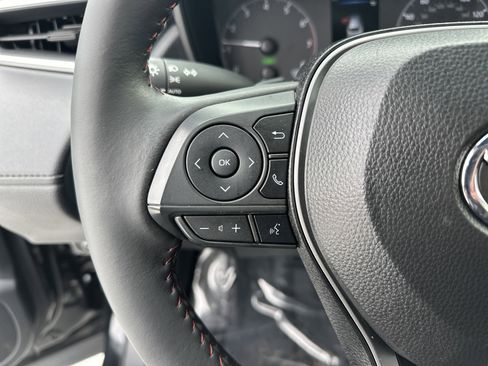 Certified 2024 Toyota Corolla Cross SE image 19