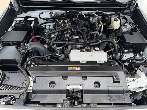 Used 2024 Toyota Tacoma SR RWD image 28