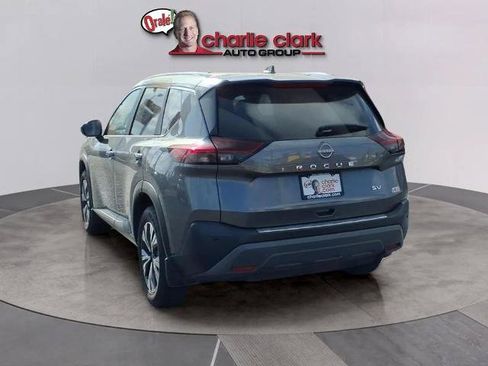 Certified 2023 Nissan Rogue SV w/ SV Premium B Package FWD image 3