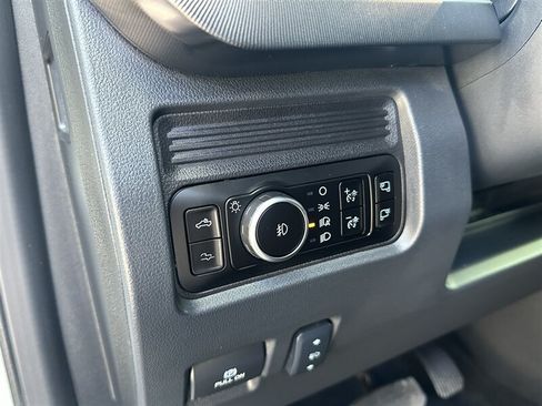 Used 2026 Ford F350 Platinum w/ Tremor Off-Road Package AWD/4WD image 86