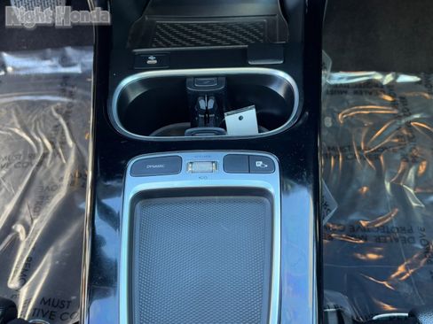 Used 2025 Mercedes-Benz CLA 250 4MATIC image 27