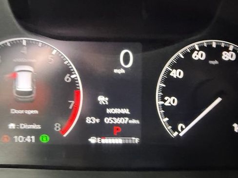 Certified 2024 Honda Pilot Touring image 5