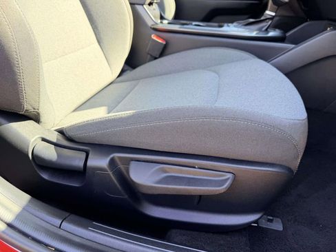 Used 2025 Kia K4 LXS image 12