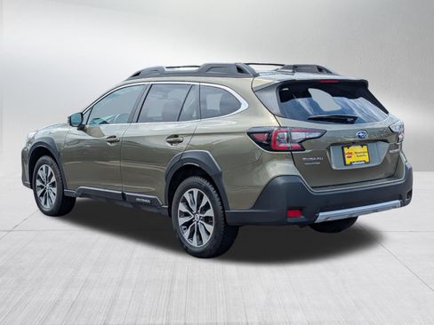 Used 2024 Subaru Outback Limited AWD/4WD image 5
