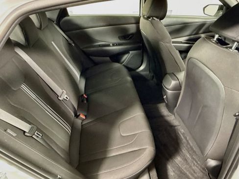 Certified 2025 Hyundai Elantra Sport FWD image 26