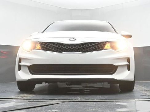 Used 2016 Kia Optima LX w/ Technology Package image 43