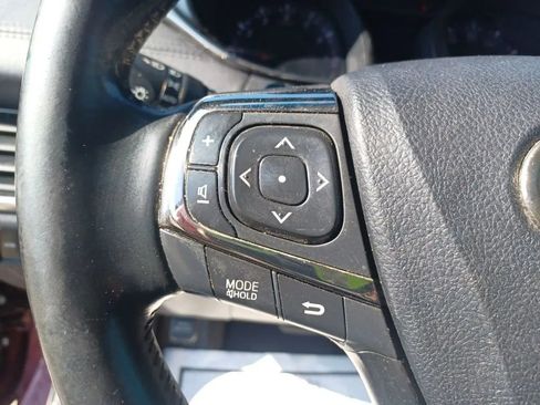 Used 2013 Toyota Avalon XLE Touring image 19