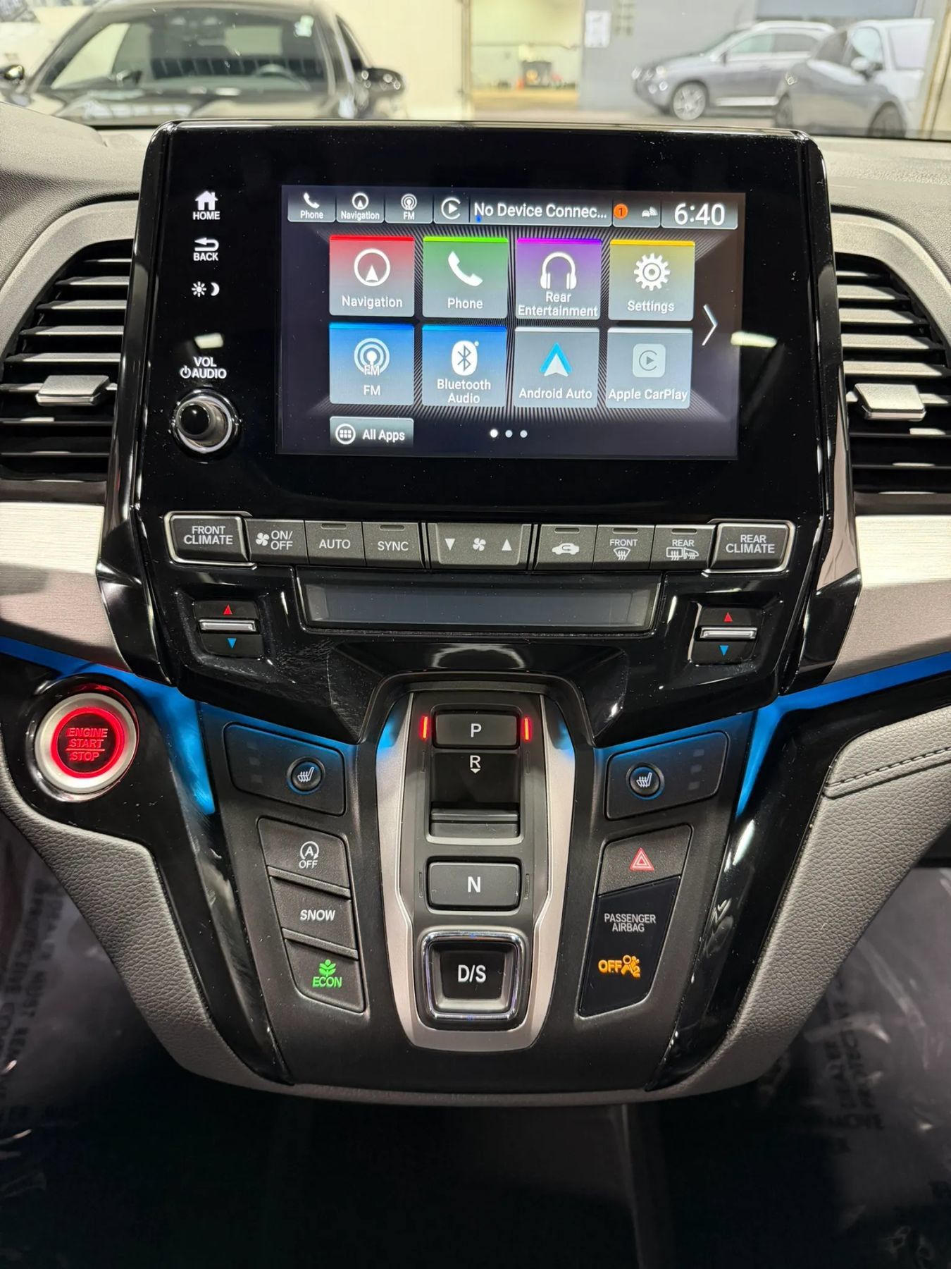 Used 2021 Honda Odyssey Touring image 3
