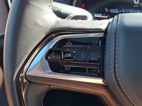 Used 2023 Jeep Grand Cherokee L Summit w/ Advanced Protech Group IV image 22