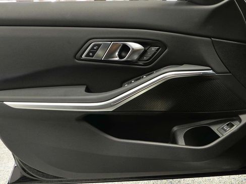 Used 2023 BMW 330i Sedan RWD image 6