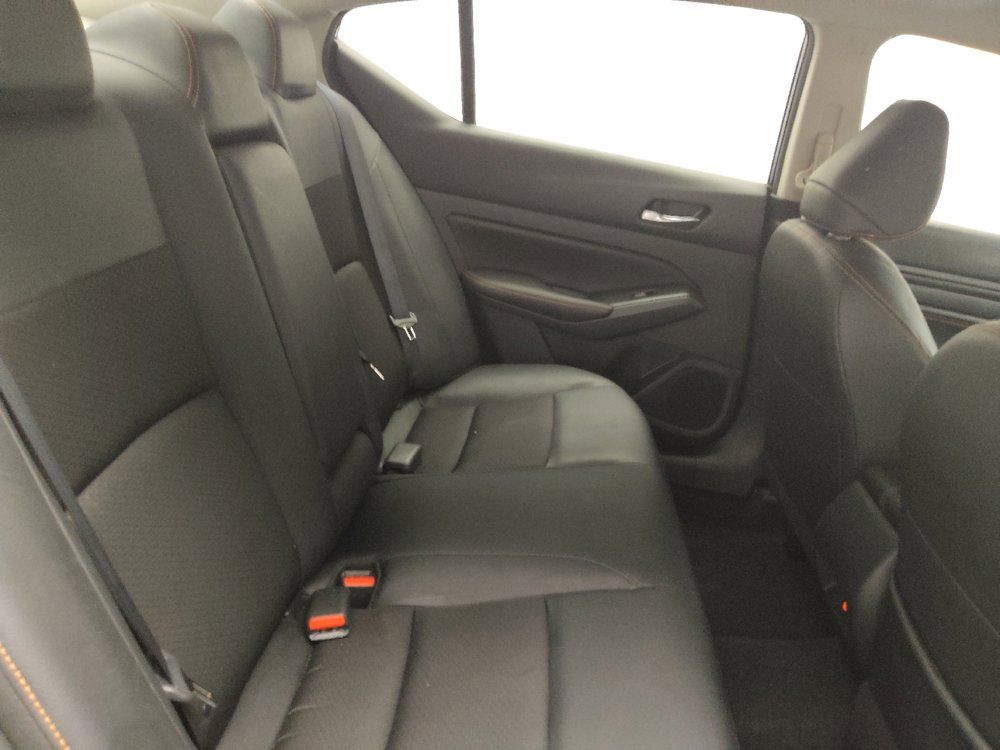 Used 2022 Nissan Altima 2.5 SR FWD image 19