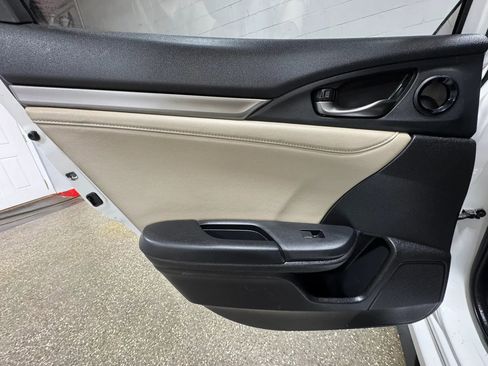 Used 2017 Honda Civic Sport Touring image 25