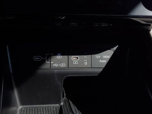 Used 2025 Hyundai Tucson SEL FWD image 30