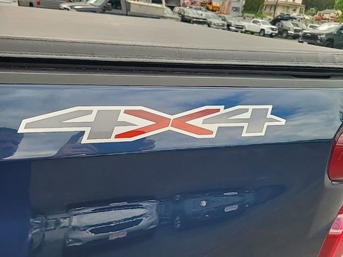 Certified 2022 Chevrolet Silverado 1500 Custom w/ Safety Confidence Package image 11