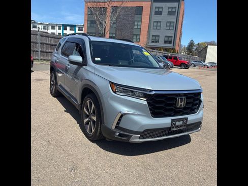 Used 2023 Honda Pilot Elite image 25