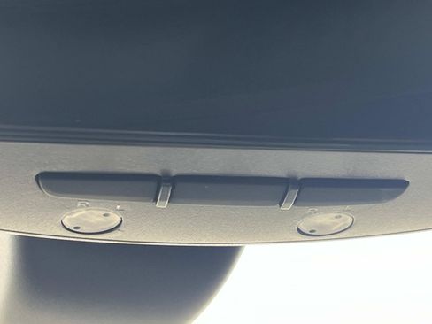 Certified 2021 Mercedes-Benz GLS 63 AMG 4MATIC w/ Acoustic Comfort Package image 41