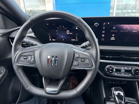 Used 2024 Buick Envista Sport Touring w/ Convenience I Package image 32