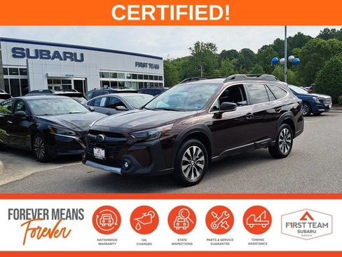 Certified 2025 Subaru Outback Limited AWD/4WD image 1