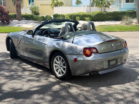 Used 2004 BMW Z4 2.5i RWD image 3