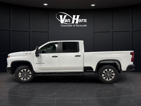 New 2026 Chevrolet Silverado 2500 Custom w/ Custom Value Package AWD/4WD image 4
