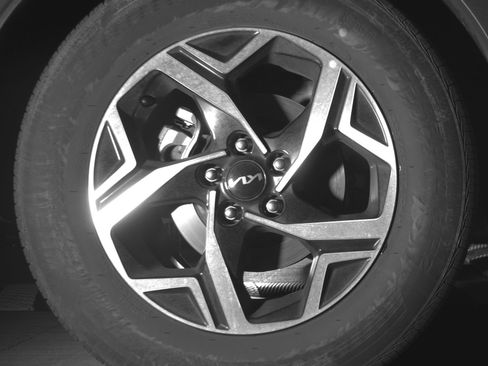 Used 2025 Kia Sportage LX image 15