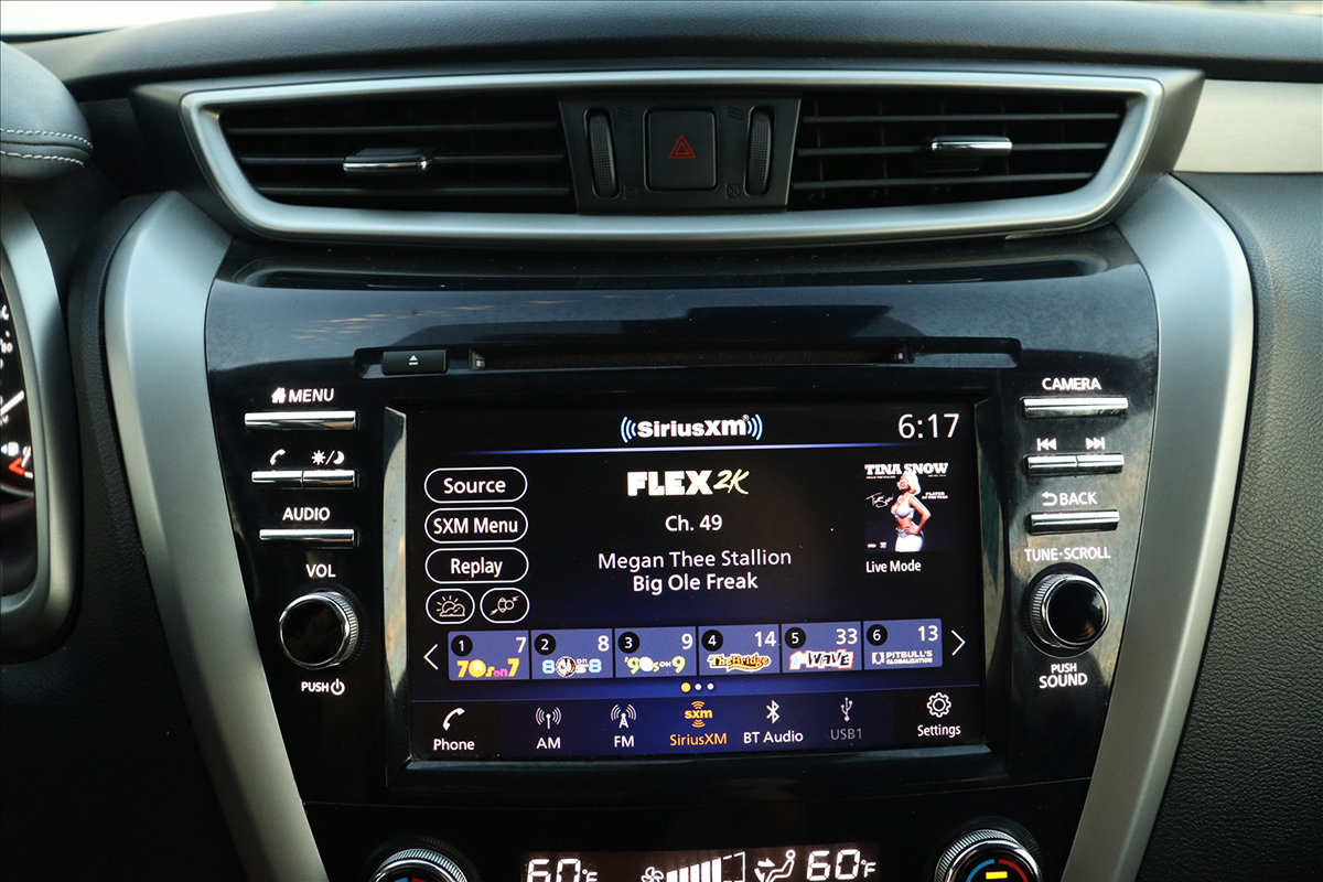 Used 2020 Nissan Murano SV FWD image 33