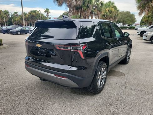 Used 2026 Chevrolet Equinox LT FWD image 3