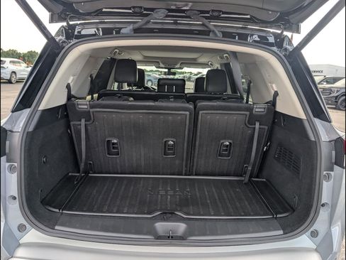 Used 2024 Nissan Pathfinder Platinum w/ Cargo Package FWD image 22
