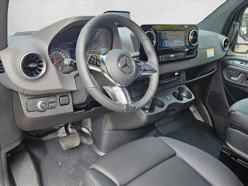 New 2026 Mercedes-Benz Sprinter 2500 image 9