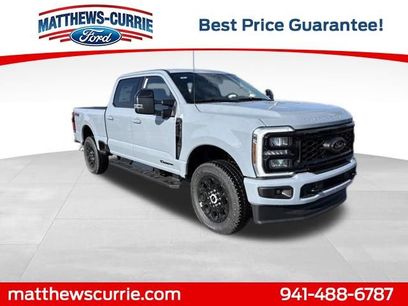 New 2026 Ford F250 Lariat w/ Black Appearance Package