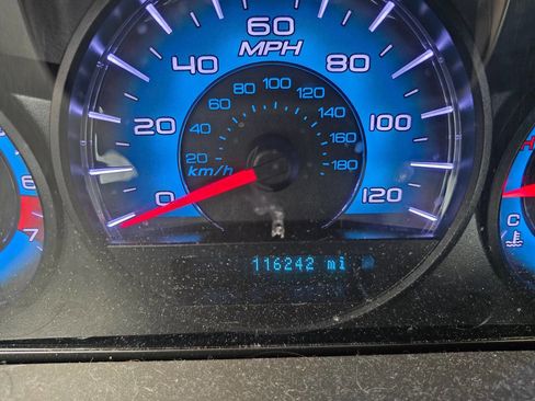 Used 2010 Ford Fusion SEL image 29