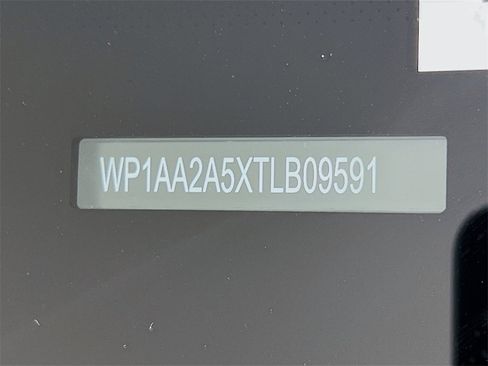 New 2026 Porsche Macan image 34