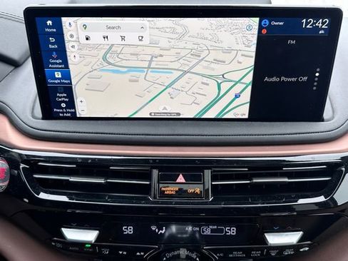 Used 2025 Acura MDX w/ Technology Package image 17